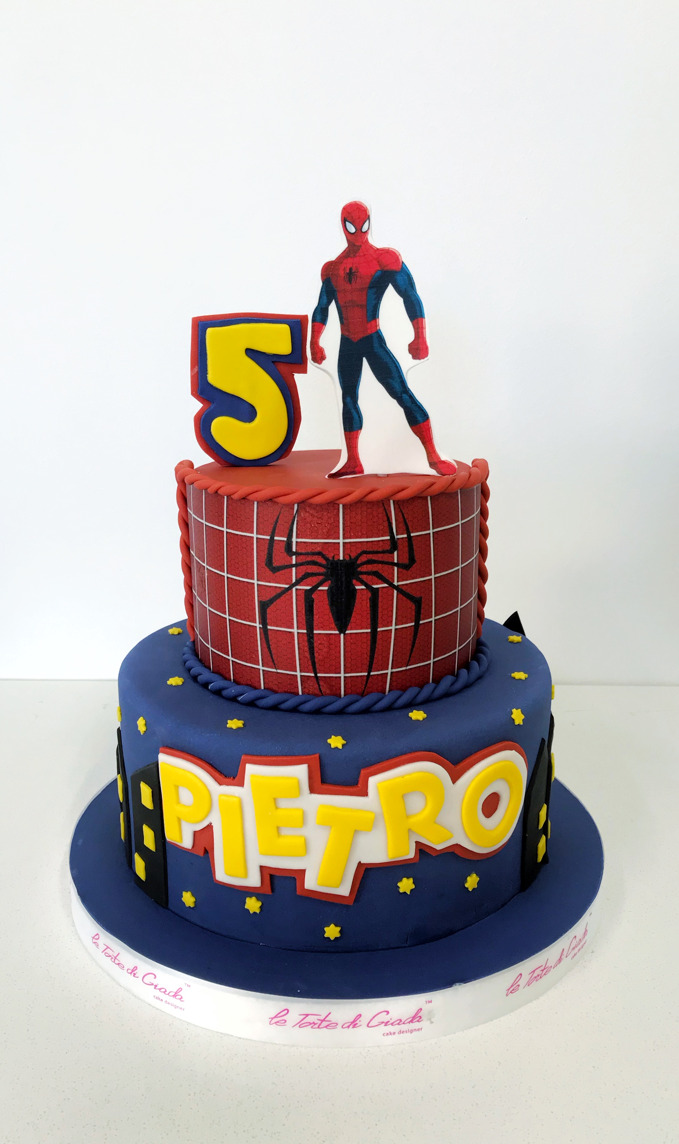 torta spiderman uomo